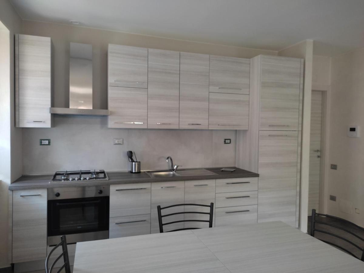 Iseolakerental - La Filandina Riva di Solto Exterior foto