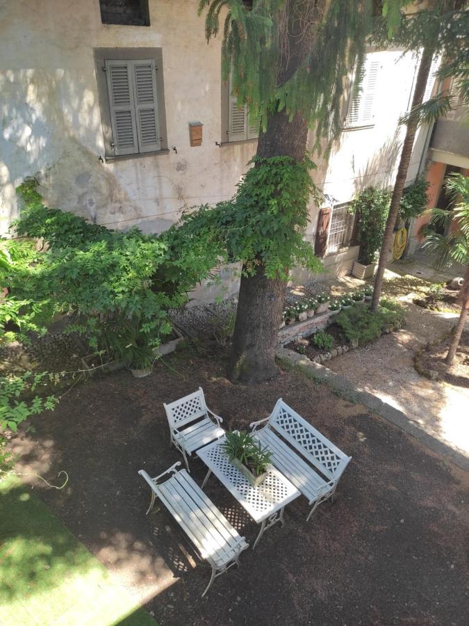 Iseolakerental - La Filandina Riva di Solto Exterior foto